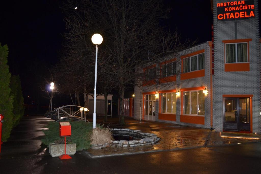 Motel Citadela 023 Zrenjanin Exteriér fotografie